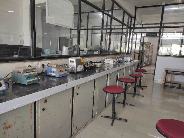 Physics/PG_LAB.jpeg